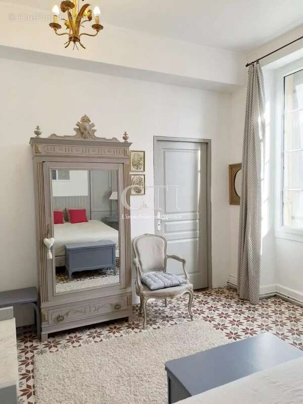 Maison à VAISON-LA-ROMAINE