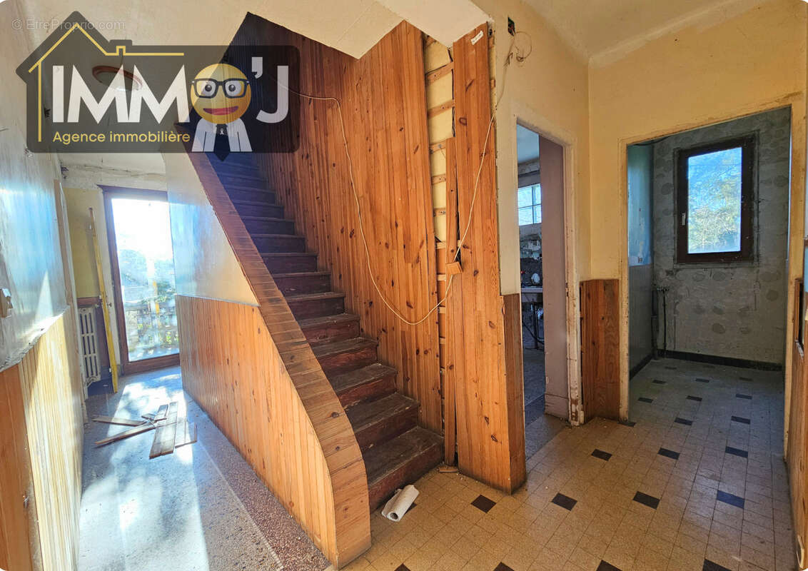 Appartement à NEUVES-MAISONS