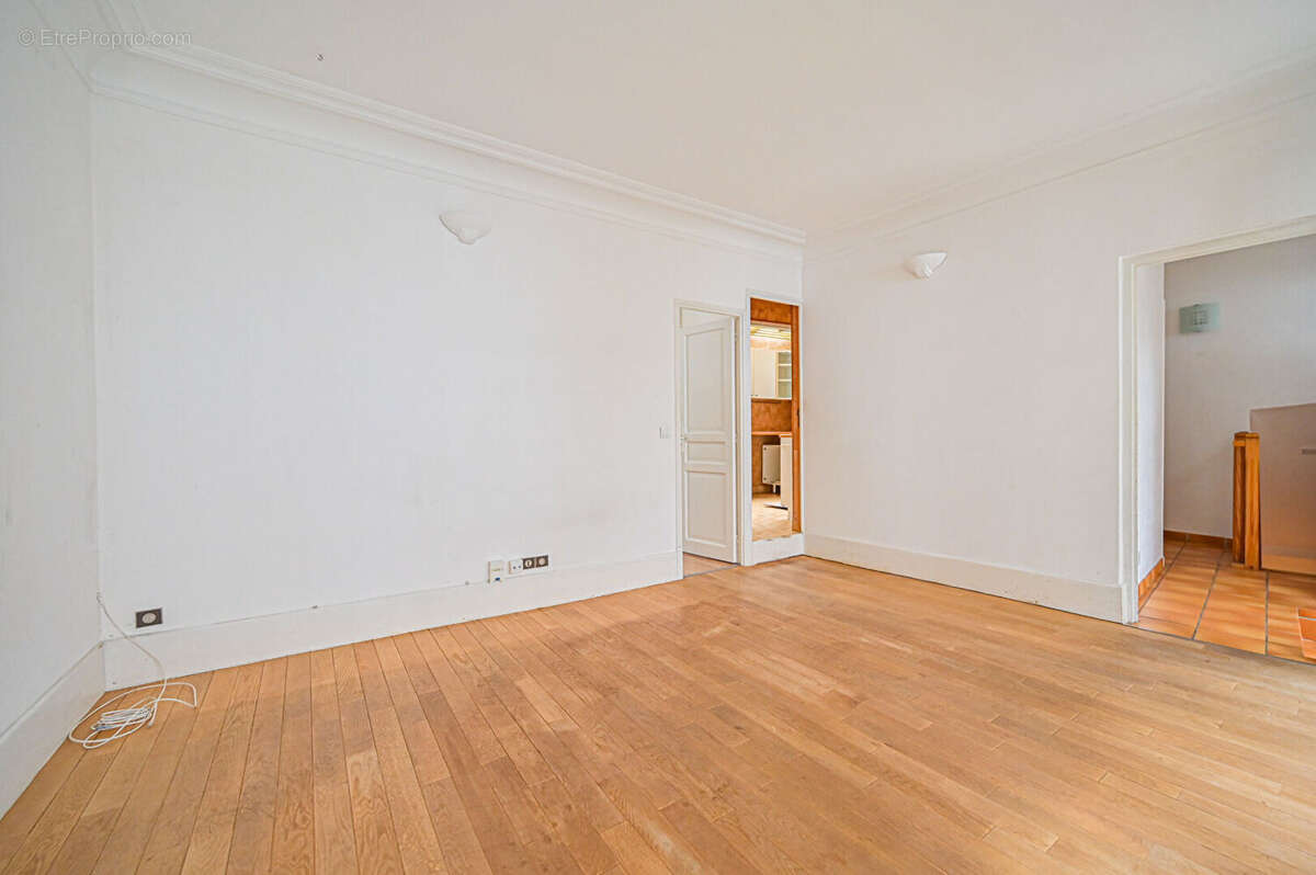 Maison à PARIS-20E