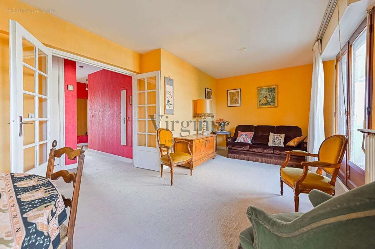 Appartement à MAISONS-ALFORT