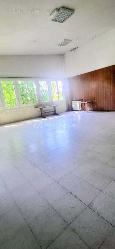 Appartement à MALESHERBES