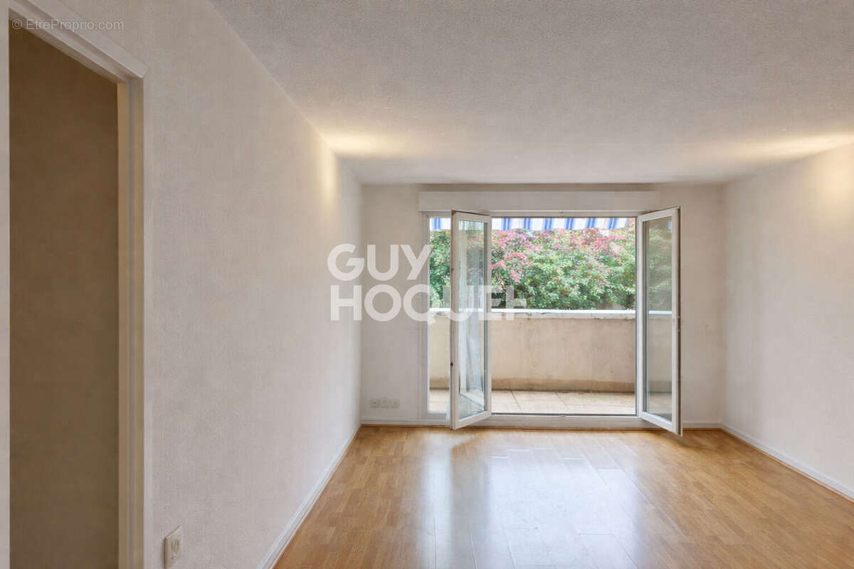Appartement  3 pièce(s) - photo 2