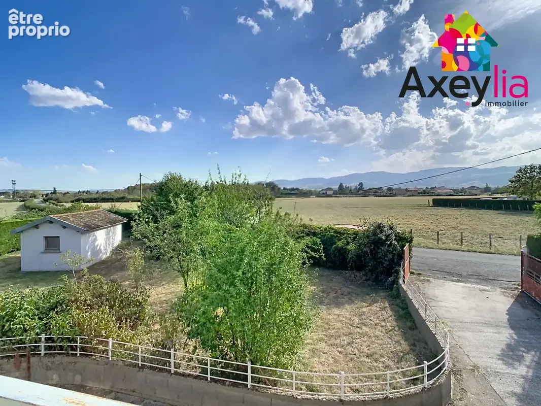 A vendre- pouilly les nonains- maison sur 2 niveaux sur terrain de 2346 m2 avec garage - photo 3