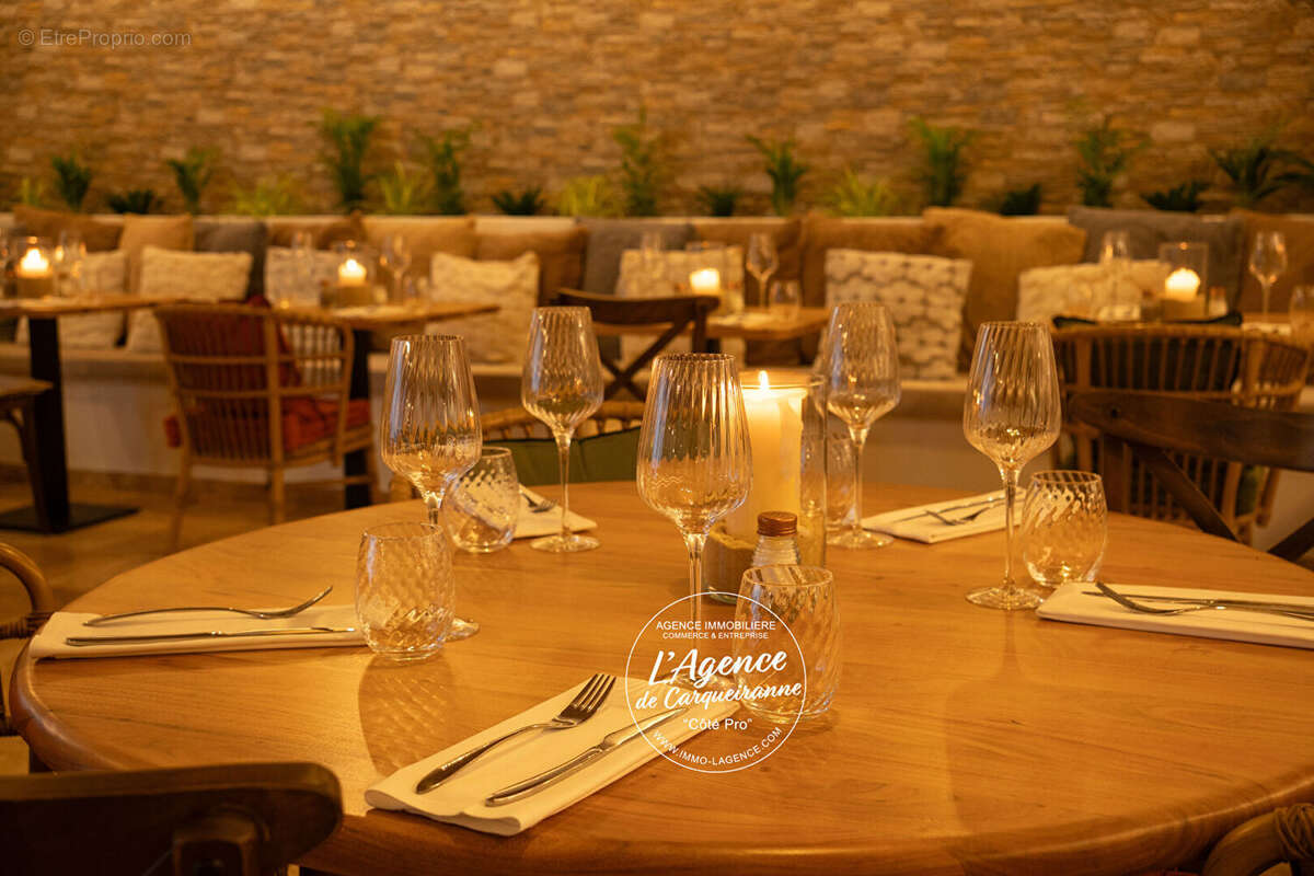 A vendre fonds de commerce restaurant 171 m2 neuf avec cuisine aux normes idealement situe entre pignans et le luc (var) - photo 2
