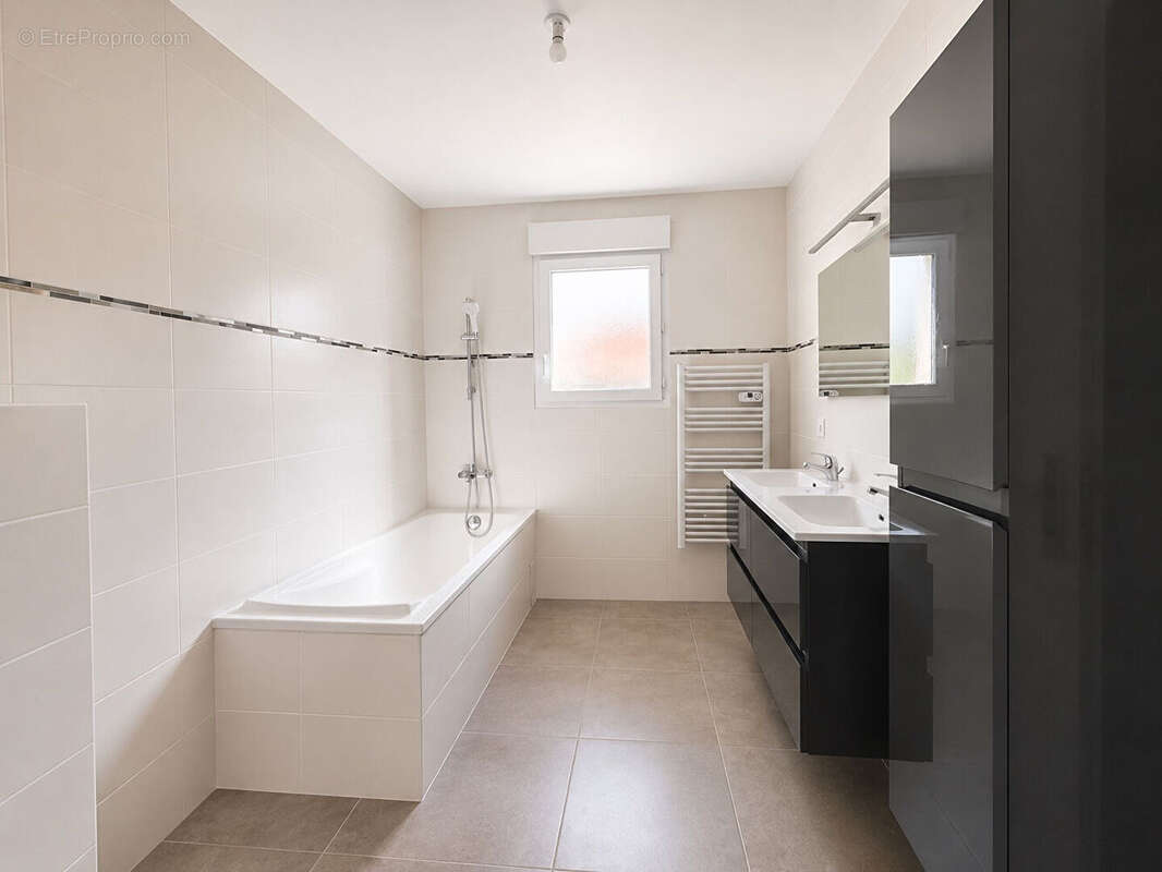 Pavillon de plain-pied 2025, de 111m² clé en main sur terrain de 528m² - photo 11