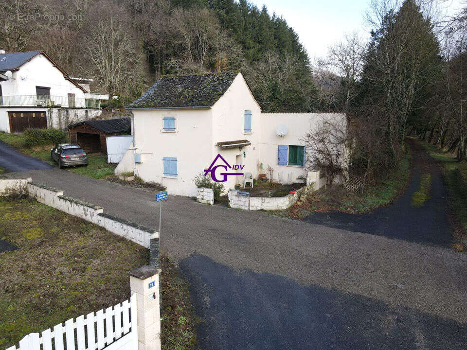 Maison à CAMJAC