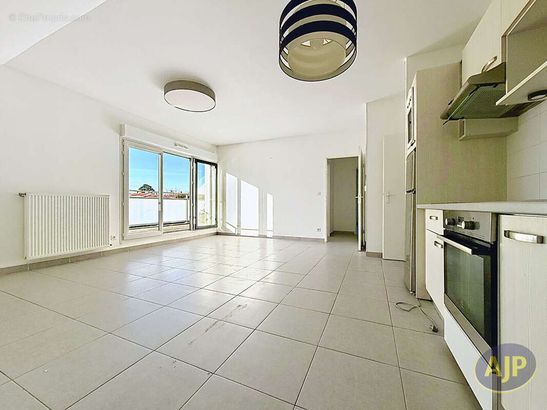 Appartement Pornic 3 pièce(s) 67 m2 - photo 3