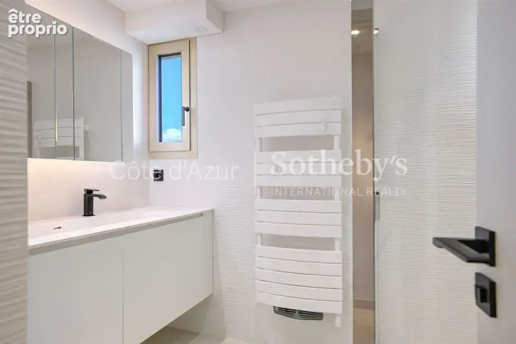 Cannes La Californie, penthouse de 4 chambres avec vue mer et deux garages - photo 14