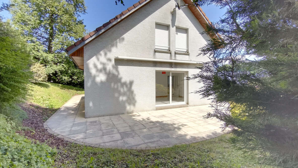 Maison à PELOUSEY