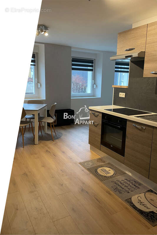 Appartement à LEXY