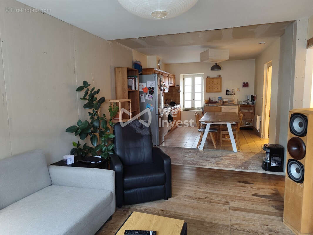 Maison à VIELMUR-SUR-AGOUT
