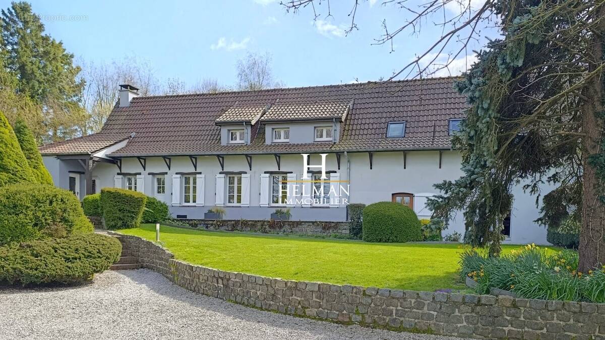 Maison à OUVE-WIRQUIN