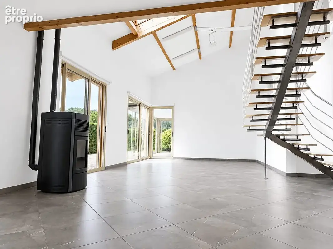 EXCLUSIVITE Villa de 215 m2 sur les hauteurs à 8 minutes du centre de Clermont-Ferrand - photo 6