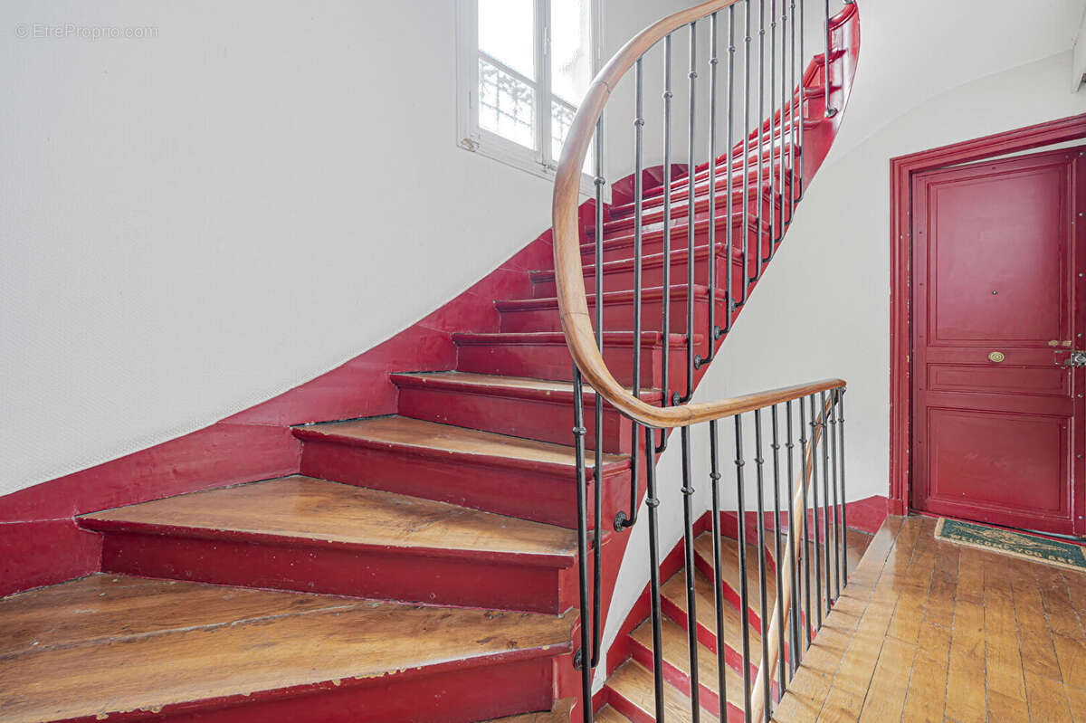 Appartement à PARIS-12E