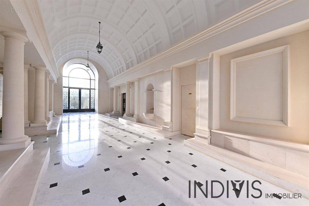 Appartement à PUTEAUX