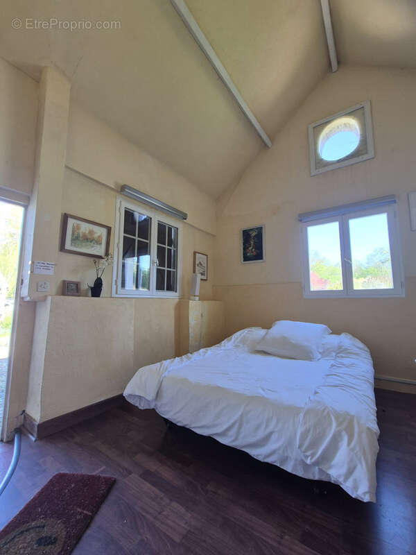 Maison à THOIRY