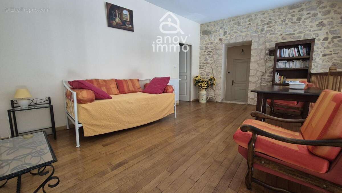Grande maison familiale de plus de 150 m2 avec terrasse et j - photo 10