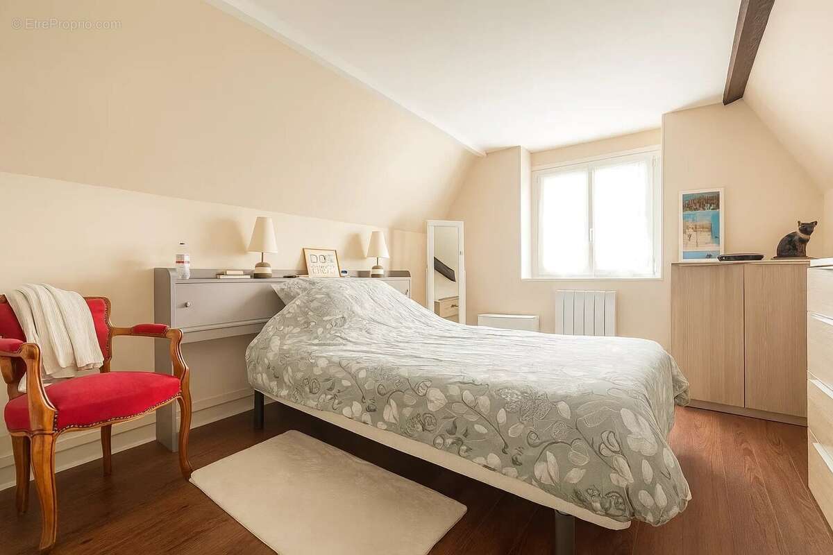 Appartement à FONTENAY-TRESIGNY