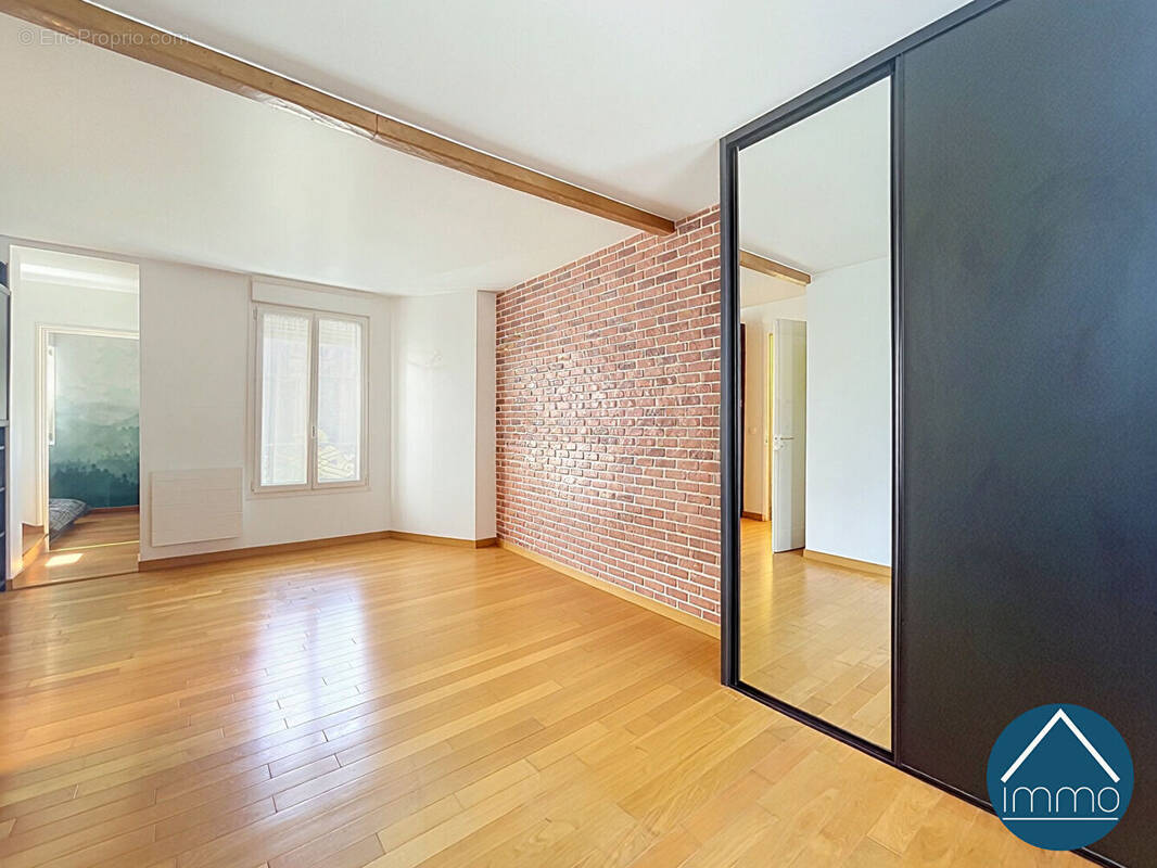 Appartement à ASNIERES-SUR-SEINE