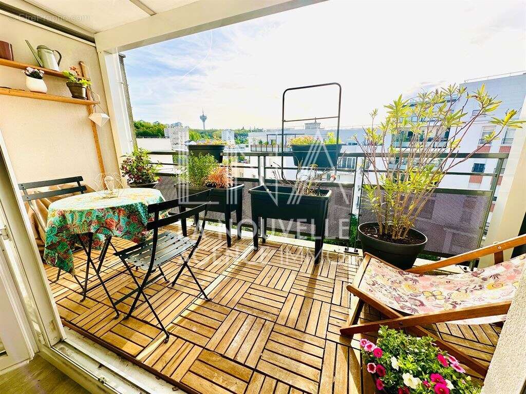 Romainville – Beau 3 pièces de 64 m² – Étage élevé – Balcon – DPE B/C - photo 8