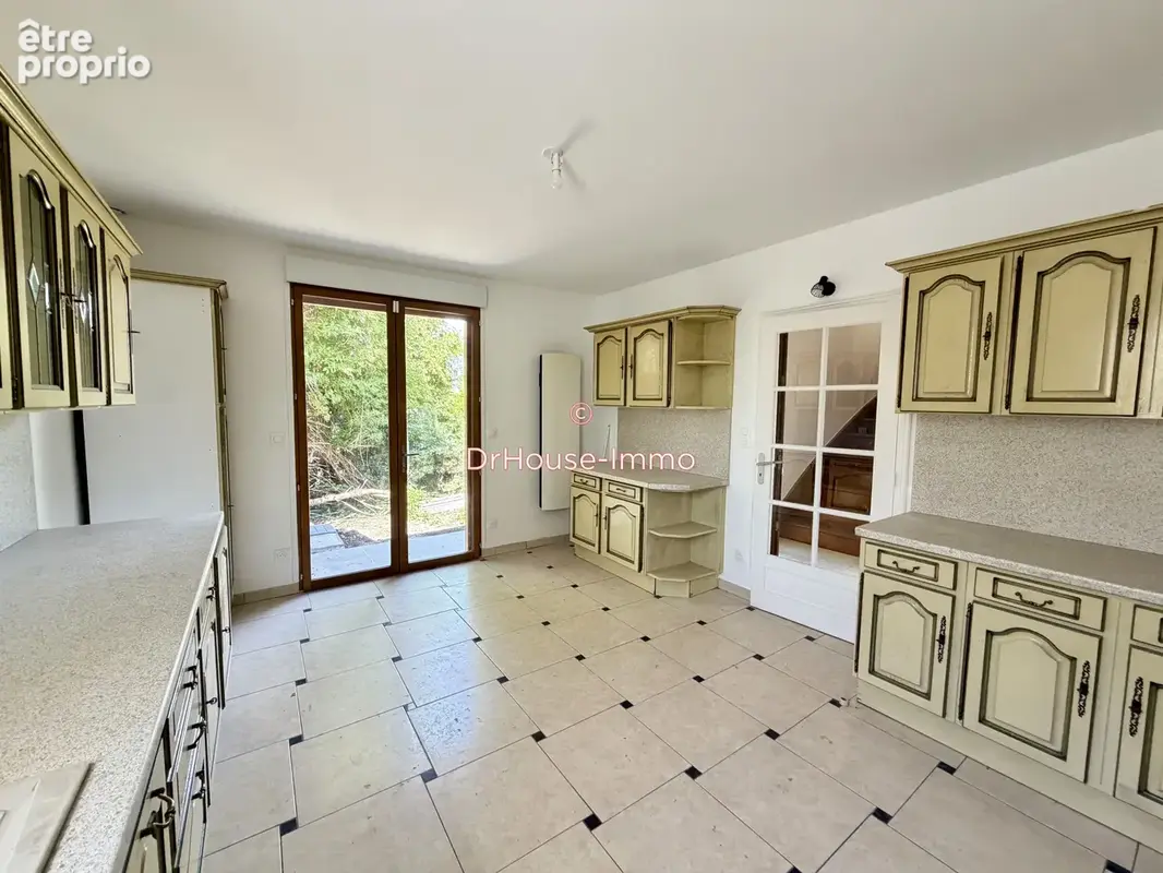 Maison 8 pièces 196 m² à vendre à Amilly (45200) - photo 18