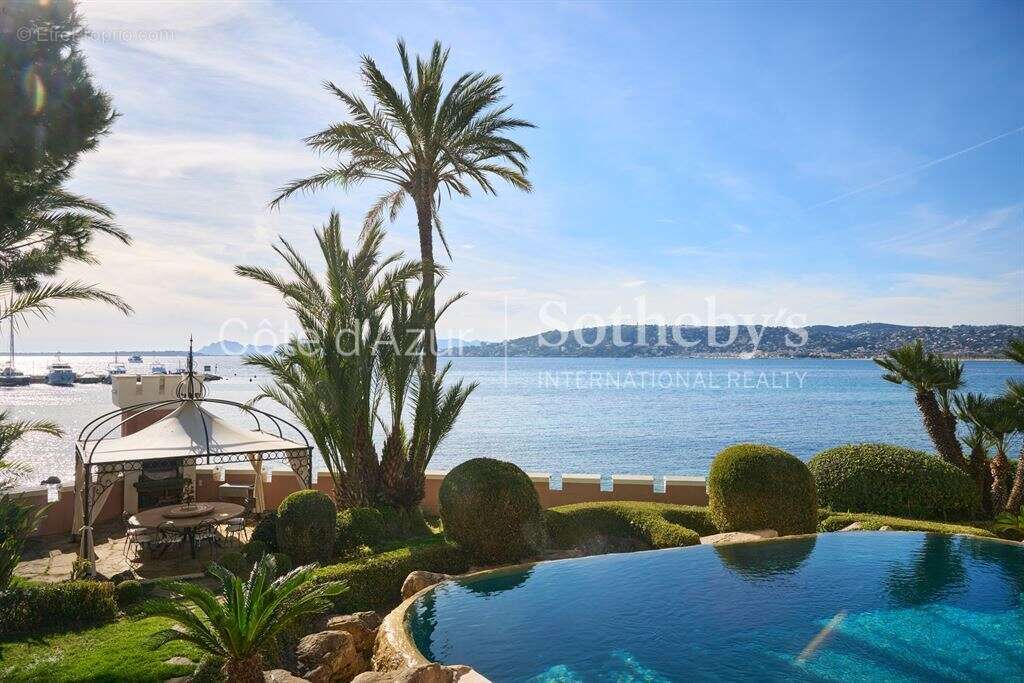 Maison à ANTIBES