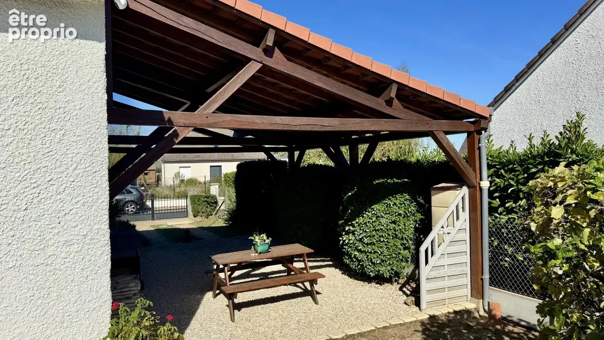 Maison 6 pièces 119 m² à vendre à Sandillon (45640) - photo 4
