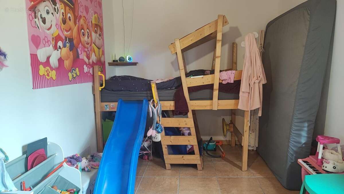 Terrain à SAINT-JEAN-PLA-DE-CORTS