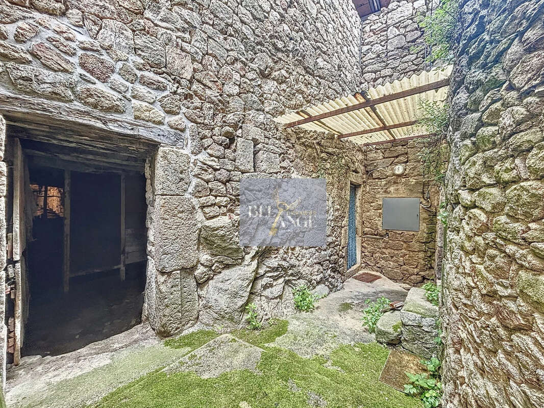 Maison à VALS-LES-BAINS