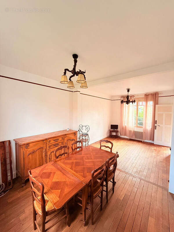 Maison à VILLIERS-LE-BEL