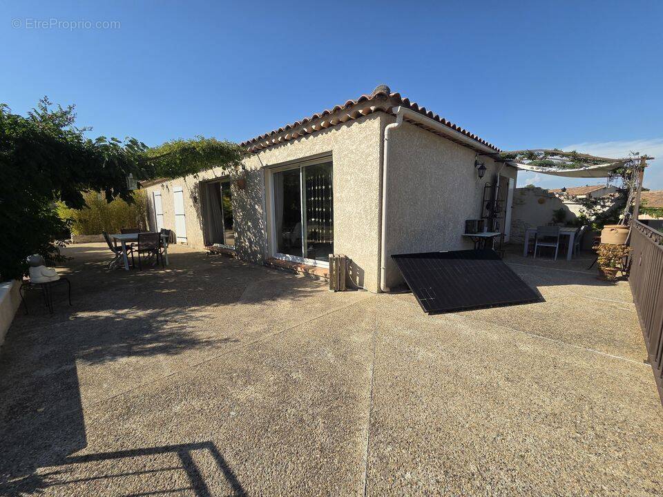 Maison à ROGNAC