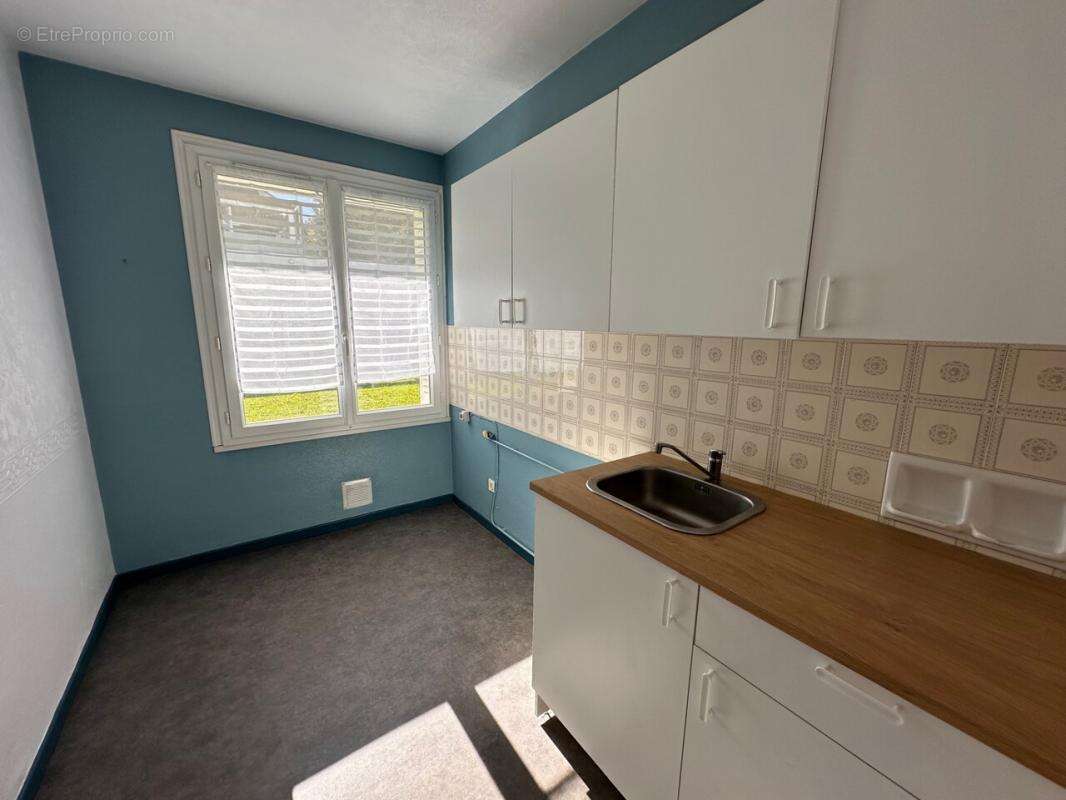 titre - Appartement à CHAMALIERES