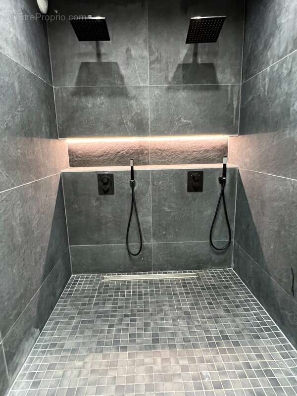 Maison à LE RELECQ-KERHUON