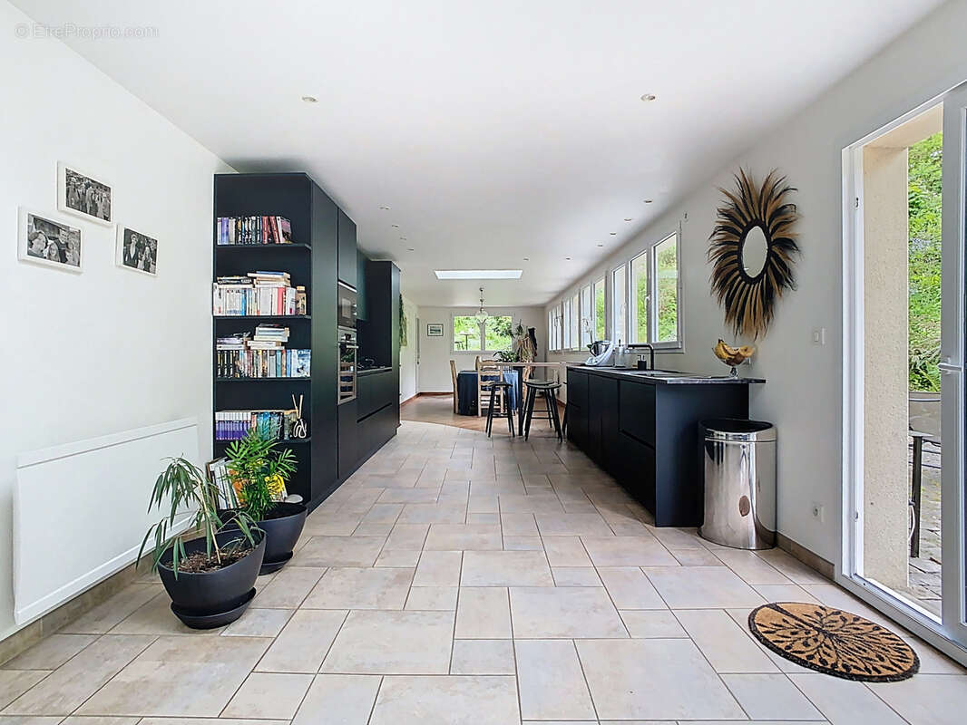 Maison à CANVILLE-LA-ROCQUE