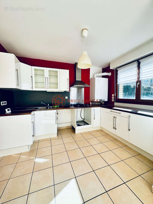 Maison 3 ch, sdd, sdb, jardin et garage - photo 3