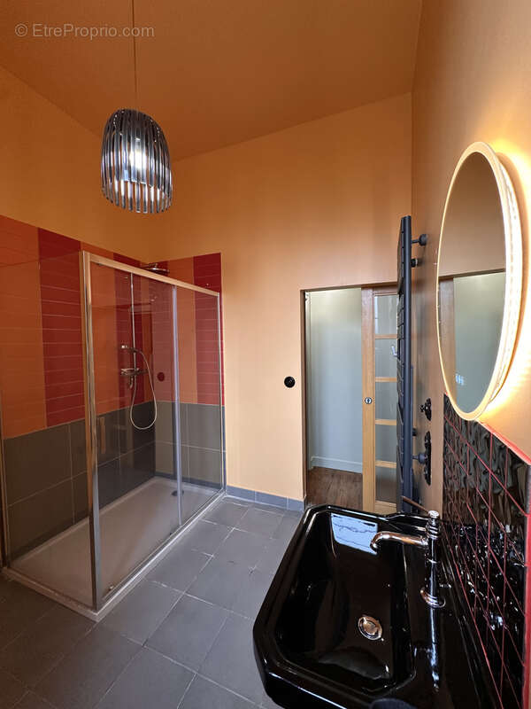 Appartement à MOULINS