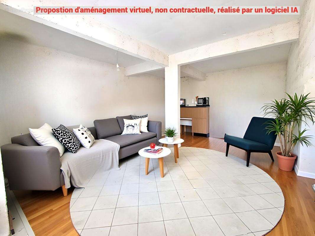 Maison à LES TROIS-ILETS