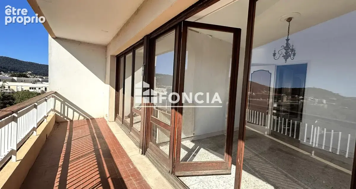 Exclusivite dernier etage centre-ville vue mer - photo 5