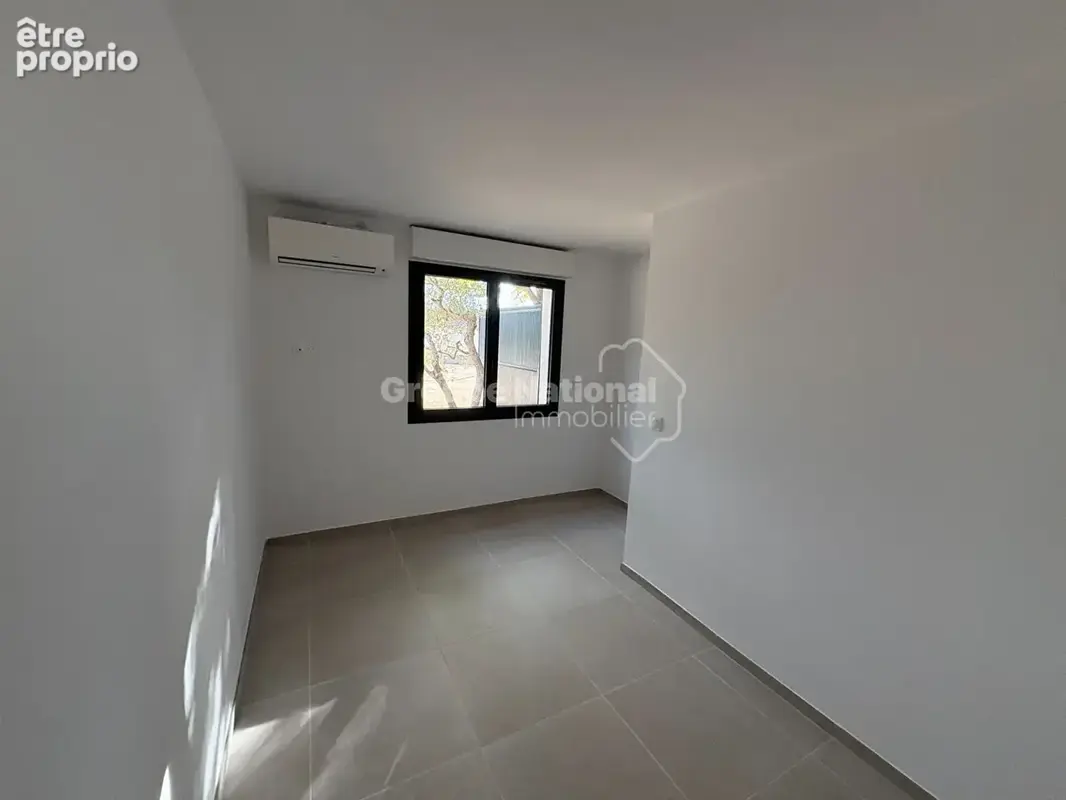 Appartement T4 de 90 m² en rez de jardin - photo 7