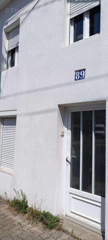 Appartement 75 m² à La Rochelle  - photo 2