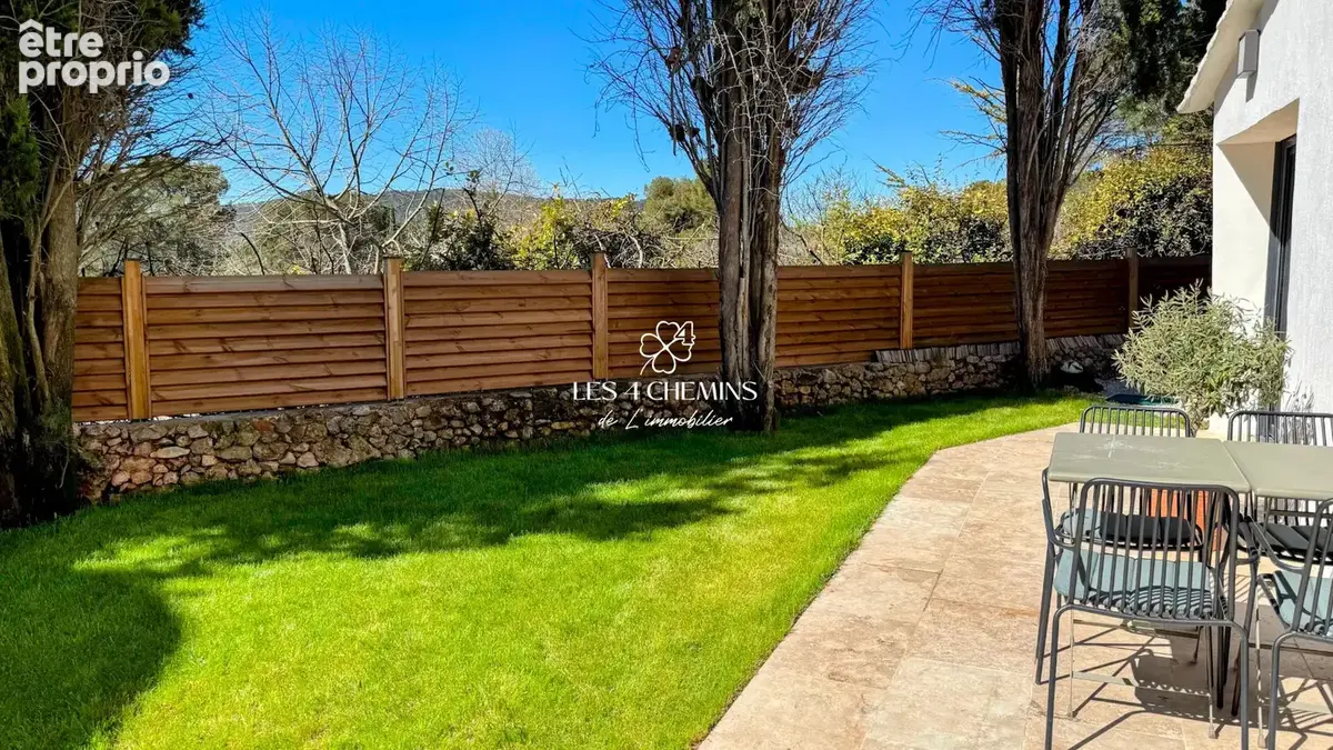 Un cadre féérique ! appartement 3 pièces 72 m2 avec jardin et piscine - photo 17
