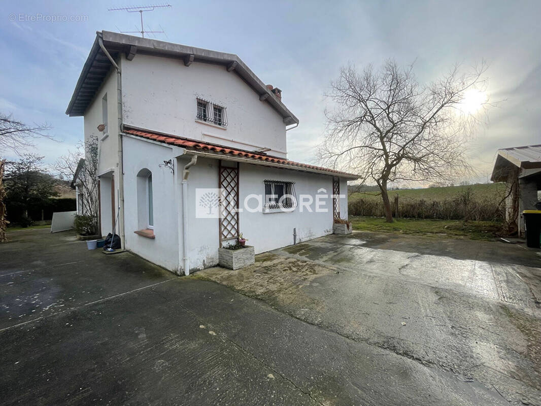 Maison à SAINT-MARTIN-D'OYDES