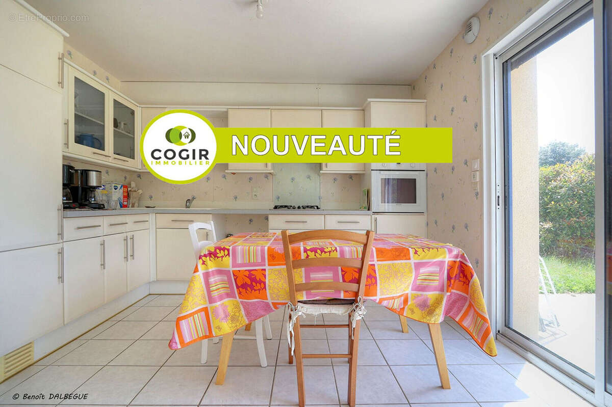 Maison à MONTFORT-SUR-MEU