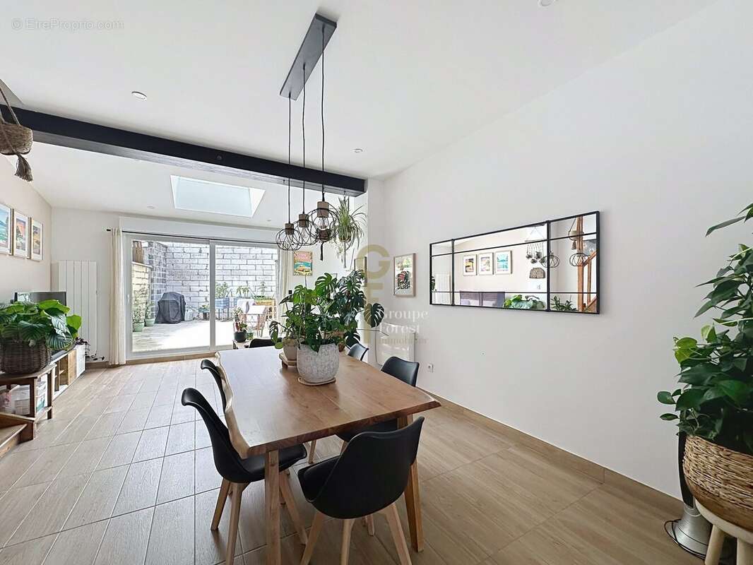 Maison 82 m² à Roncq  - photo 2