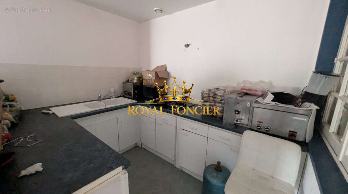 Maison : Cuisine  - Appartement à DANGE-SAINT-ROMAIN