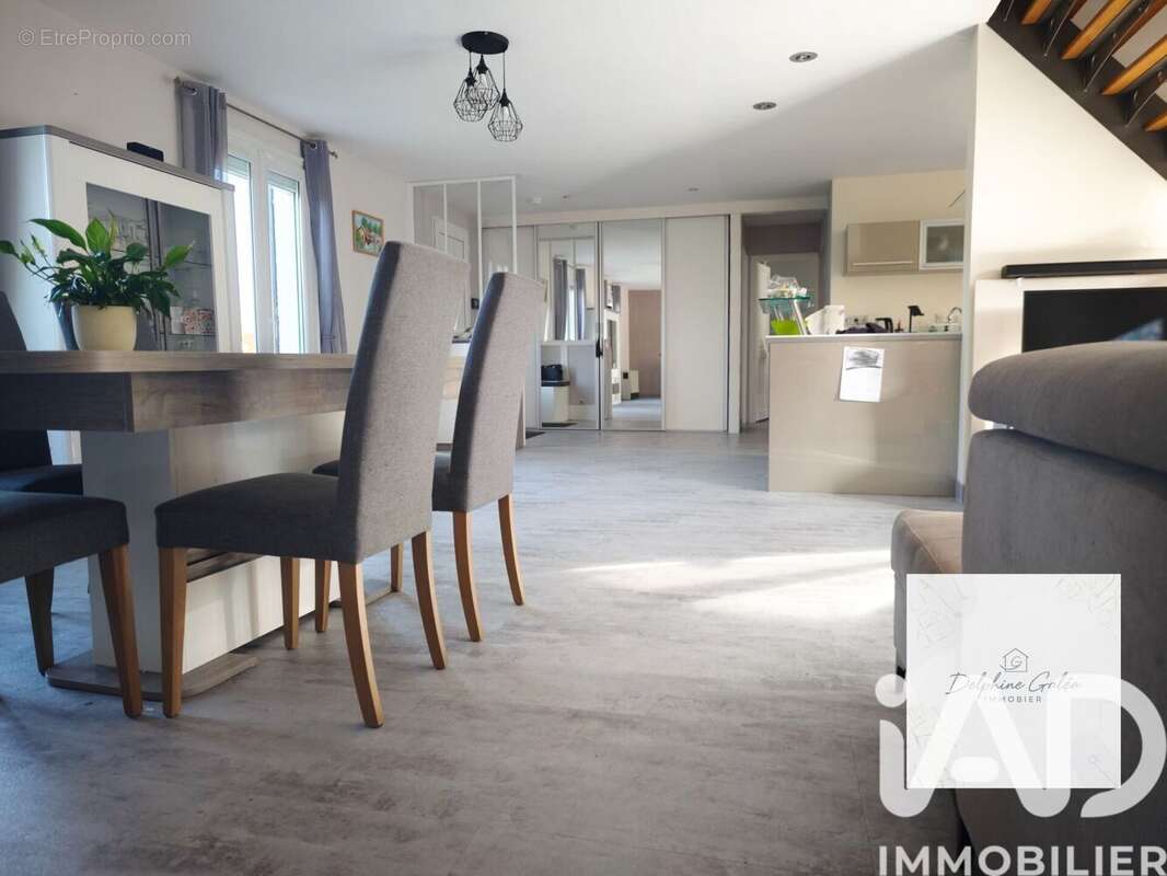 Photo 2 - Maison à SAINT-REMY-SUR-AVRE