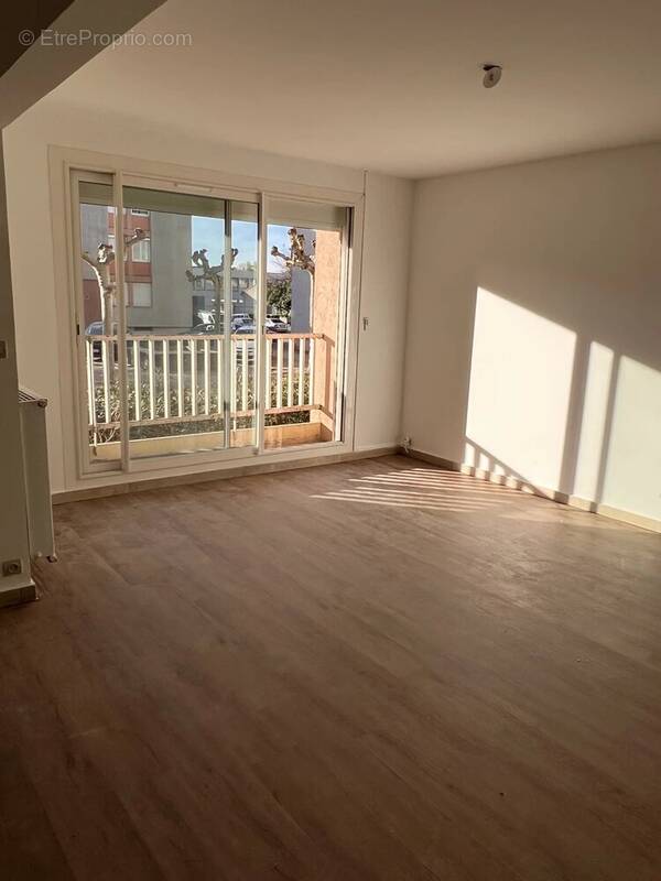 Appartement à BEAUCAIRE