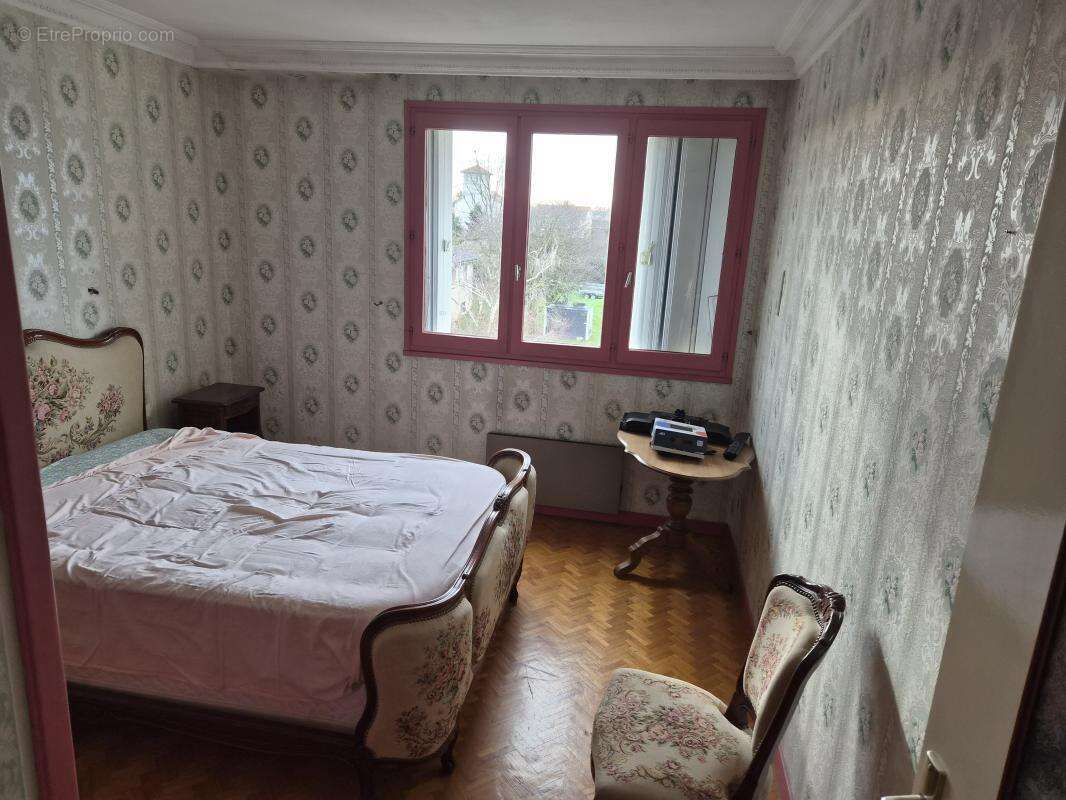 Appartement à DECINES-CHARPIEU