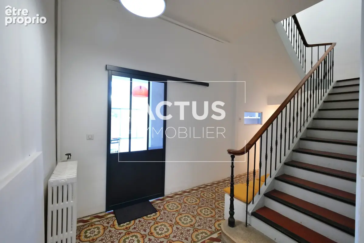 Maison 6 pièces 155 m² à vendre à Salon-De-Provence (13300) - photo 5
