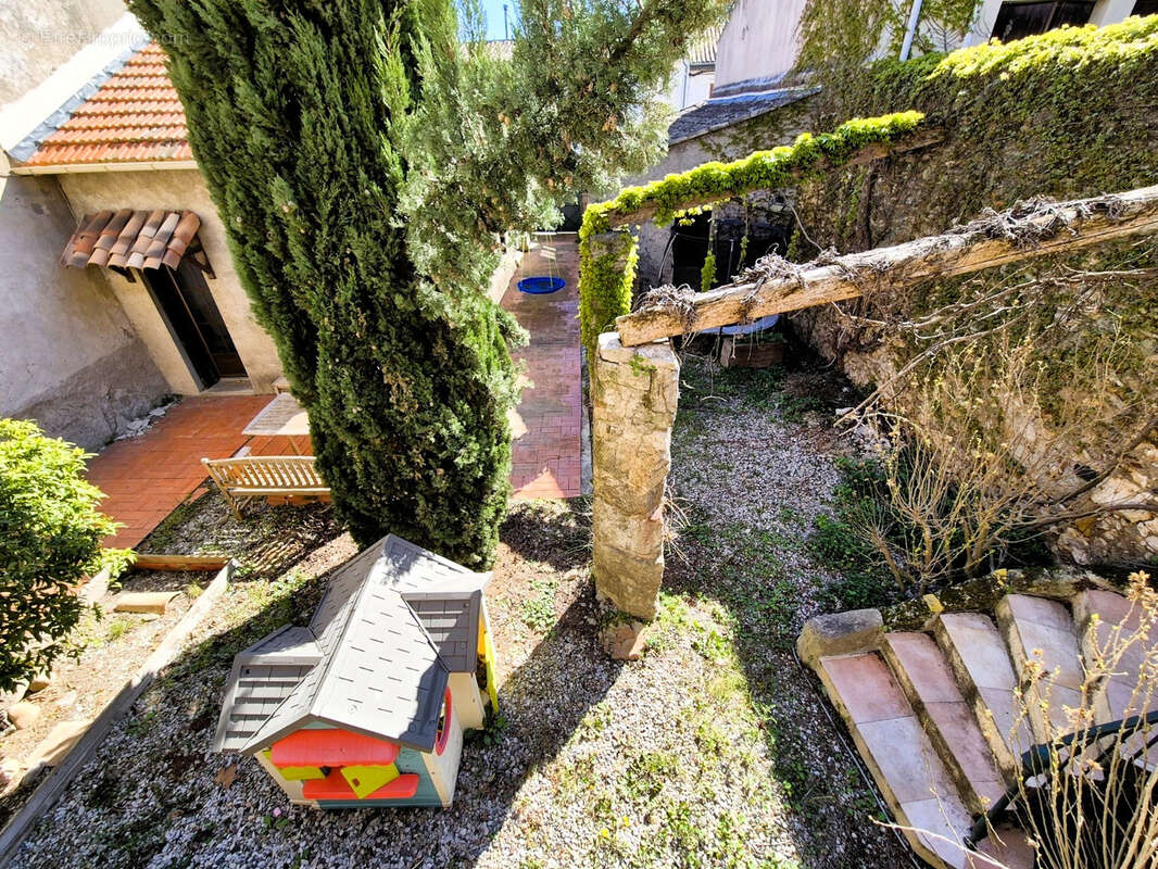 Maison à SAINT-ANDRE-DE-SANGONIS